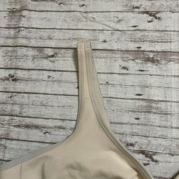 Cacique Size 46D Bra Cotton No Wire Cups Seamless Wide Adjustable Straps Beige - Picture 3 of 8